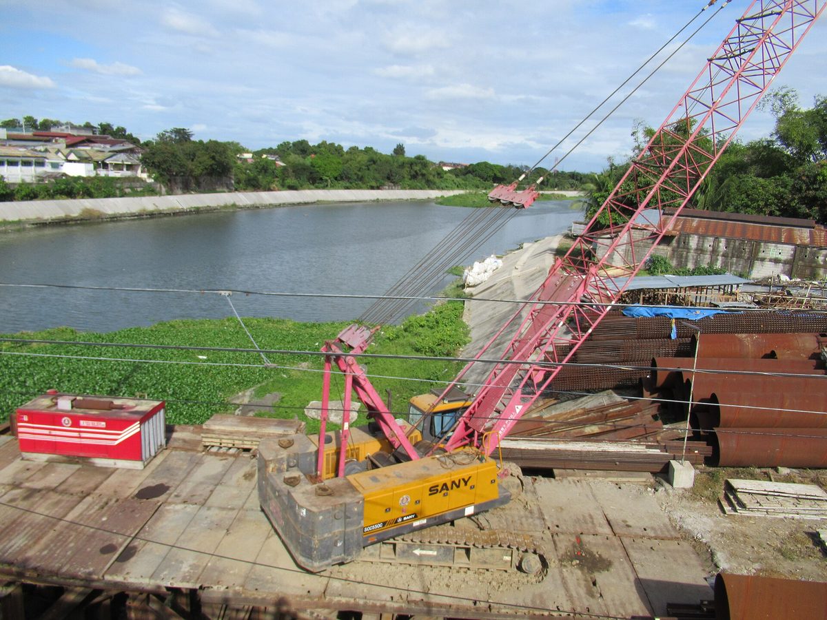 Crawler crane