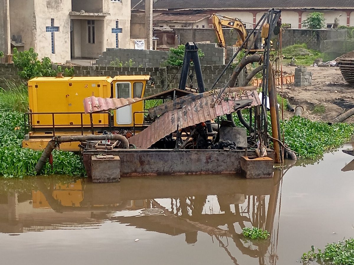 Cutter-suction dredger 12"
